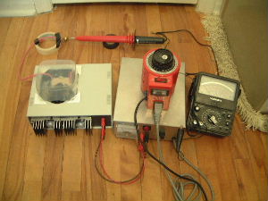 Homemade/DIY 24 volt power supply with Fluke 80k-40 40kV high voltage probe.