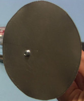 The clothes hanger shaft attached to the displacer's disk.