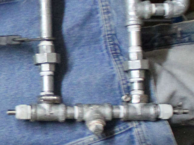 DIY HHO electrolyzer/generator.
