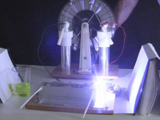 A DIY TEA laser firing.
