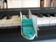 More plasticene added for the lip for the mold to repair the 
      piano/keyboard key.